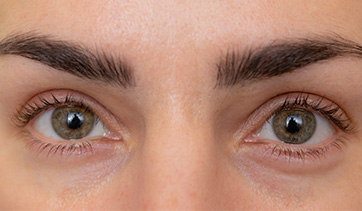 womans-eyes-closeup